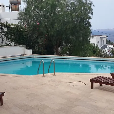 Huseyin Apartmán